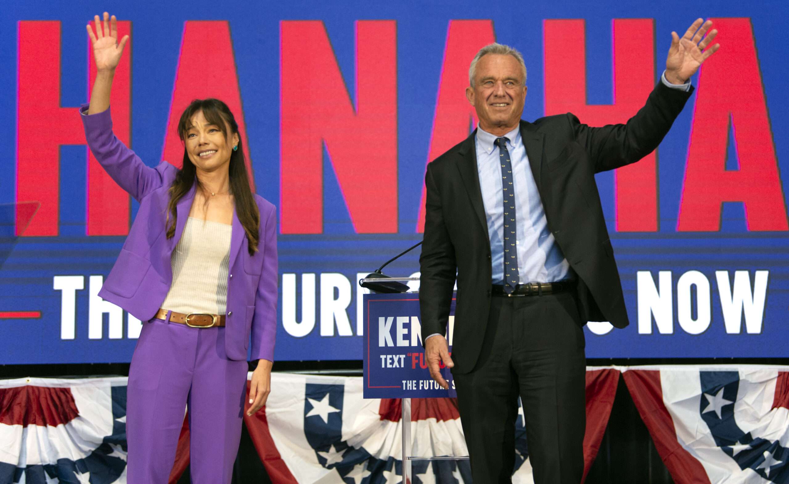 RFK Jr. nombra a Nicole Shanahan su vicepresidenta y enfrenta obstáculos de acceso a las boletas en el futuro