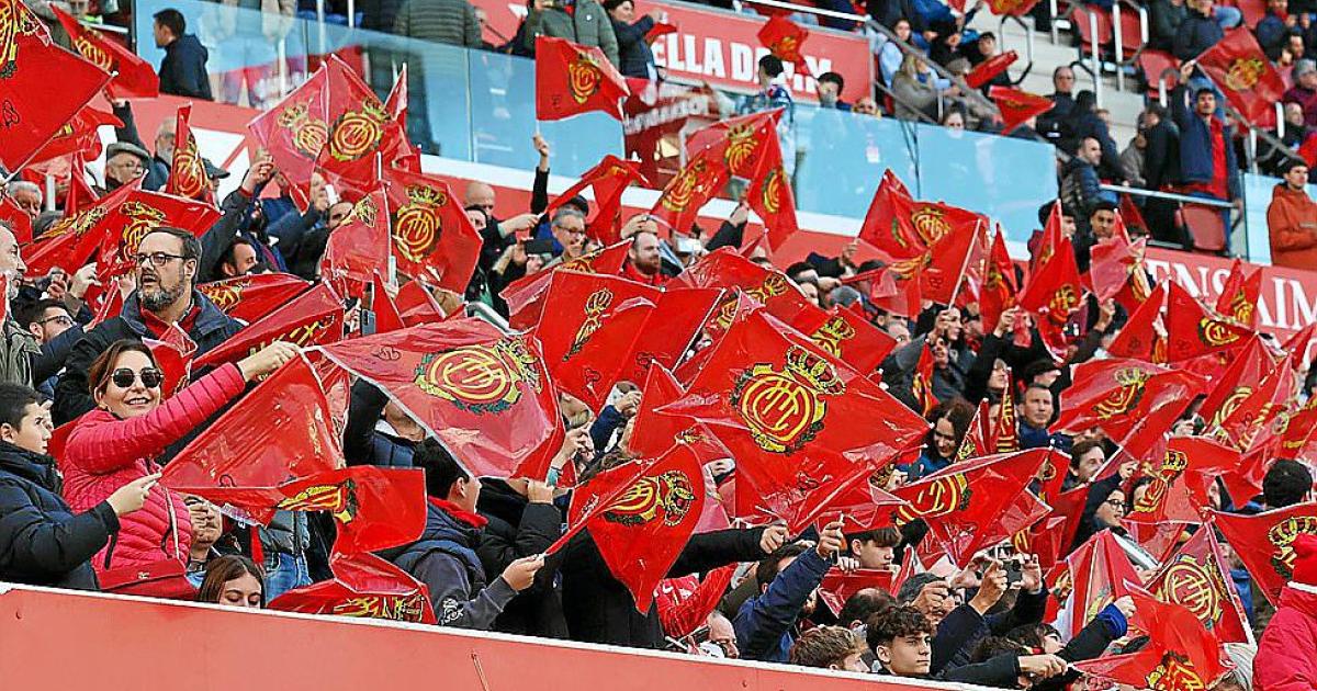 El impulso futbolístico del Real Mallorca y el bombardeo empresarial de Semana Santa