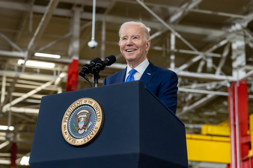 Biden establece récord de recaudación de fondos demócratas en este momento de la campaña