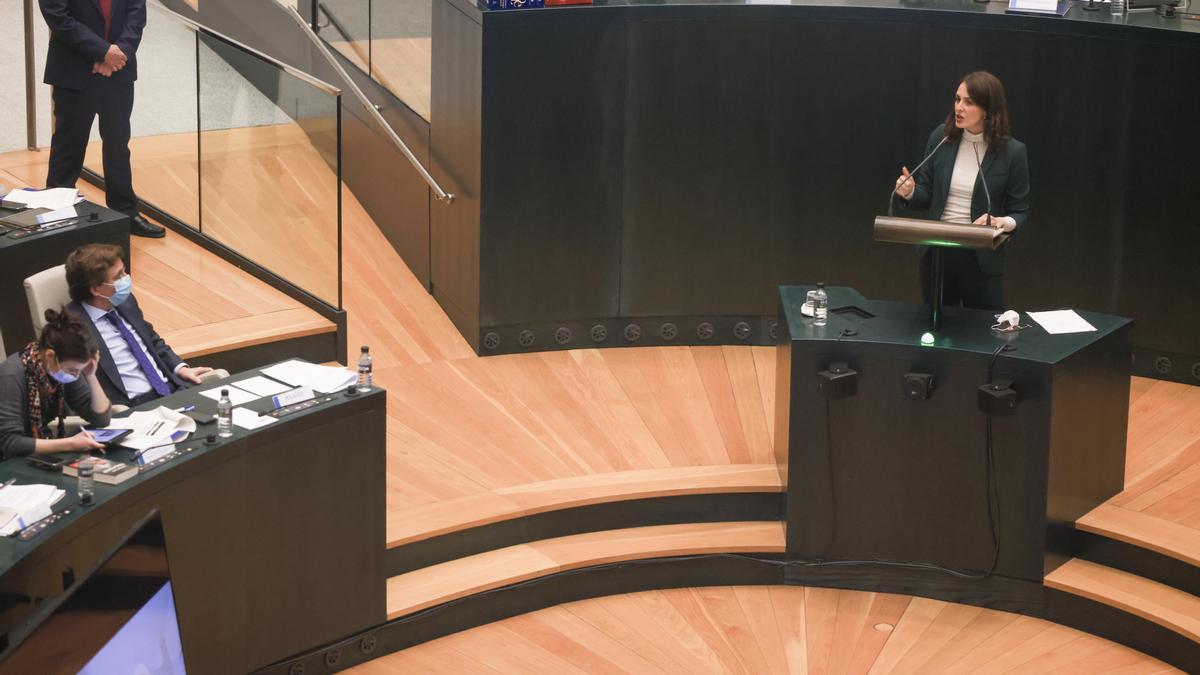 Rita Maestre, expulsada del Pleno del Ayuntamiento de Madrid por llamar “nazis” a los concejales de Vox