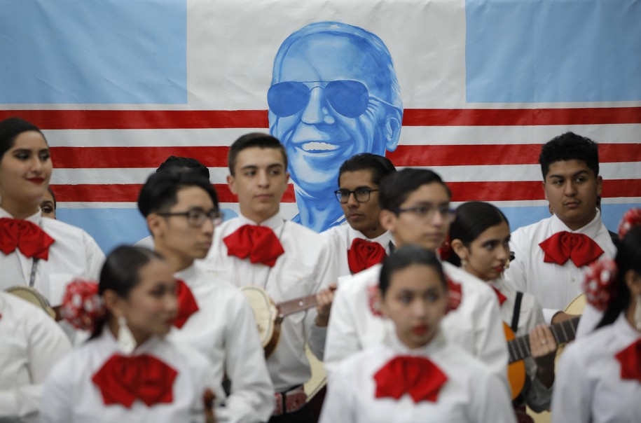 El New York Times destruye su propia versión de que Biden está perdiendo votantes latinos