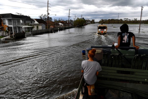 El calor y las inundaciones golpean cada vez más las costas con un golpe doble