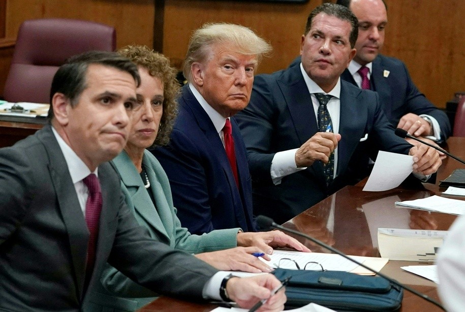 Trump está siendo juzgado, al igual que los medios que lo cubren