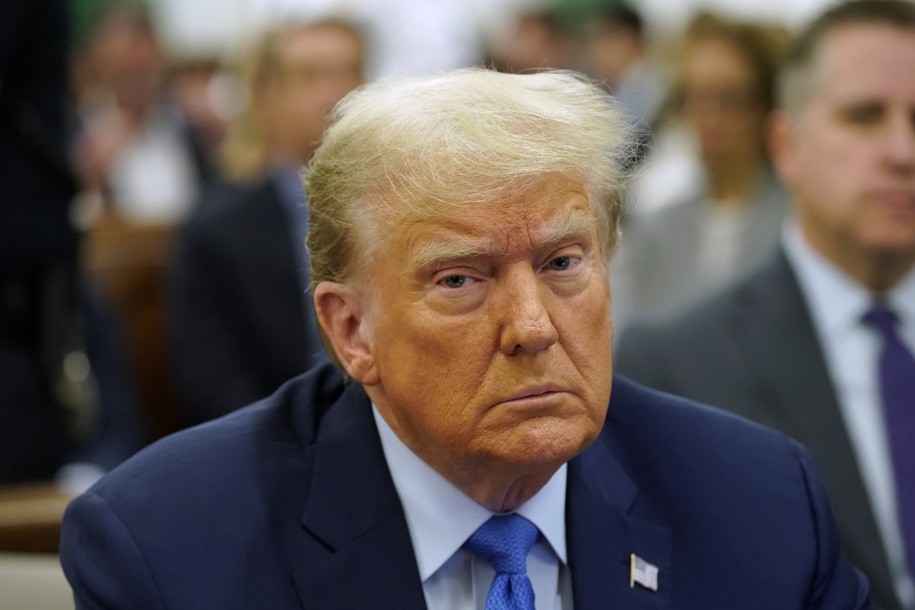 Trump en juicio, prohibiendo el ‘cambio climático’ y curando el COVID prolongado