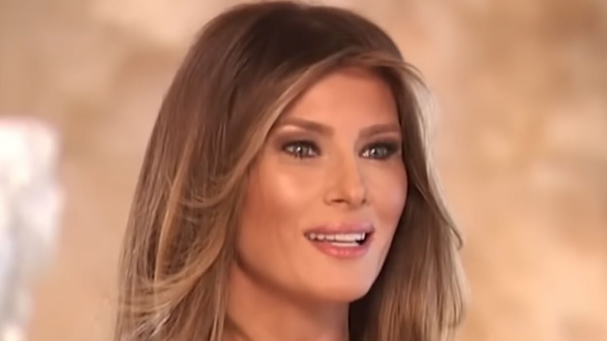 Melania Trump lanza regreso a la campaña electoral después de llorar a su madre