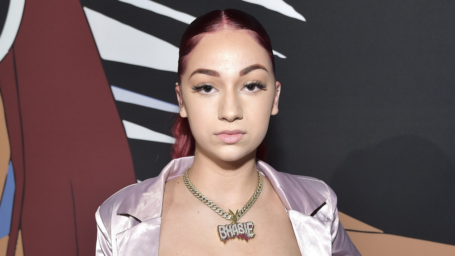 Bhad Bhabie revela que disolvió su relleno facial (VIDEO)