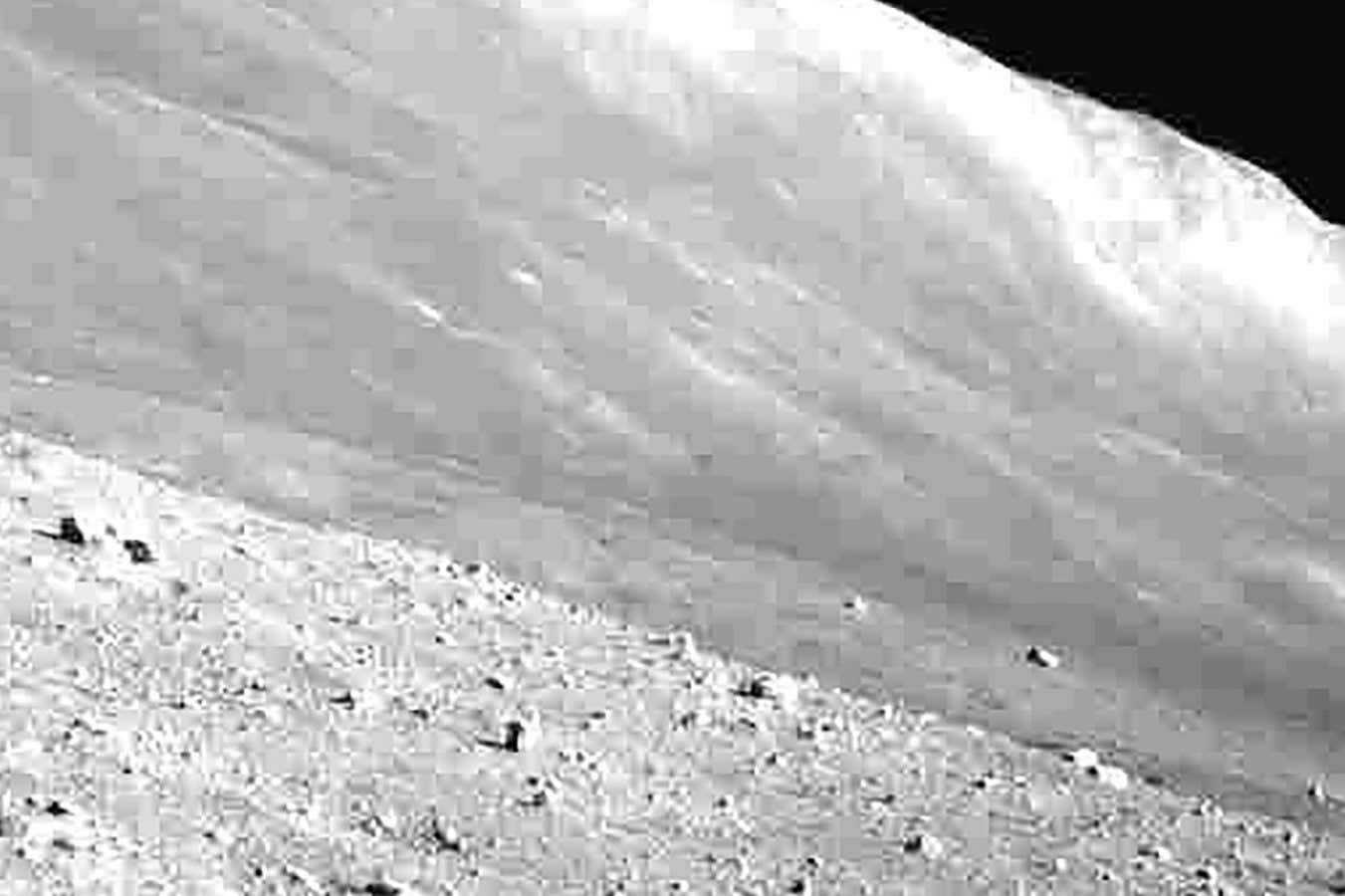 El módulo de aterrizaje lunar SLIM de Japón ha sobrevivido sorprendentemente a una tercera noche lunar