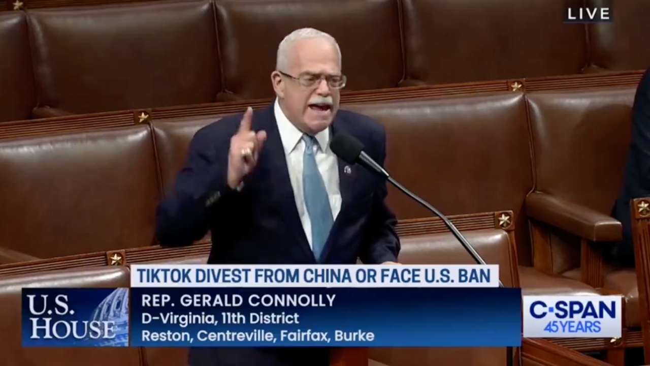 El demócrata Gerry Connolly proclama que ‘¡la frontera entre Ucrania y Rusia es nuestra frontera!’  En el piso de la casa