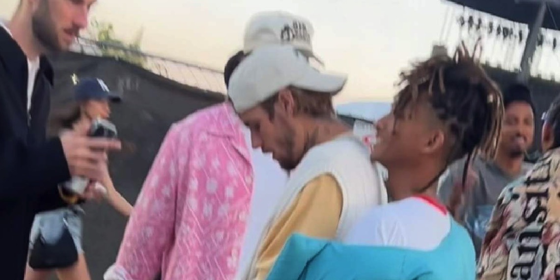 Justin Bieber le dio un beso en la mejilla a Jaden Smith en Coachella y más noticias – Socialite Life