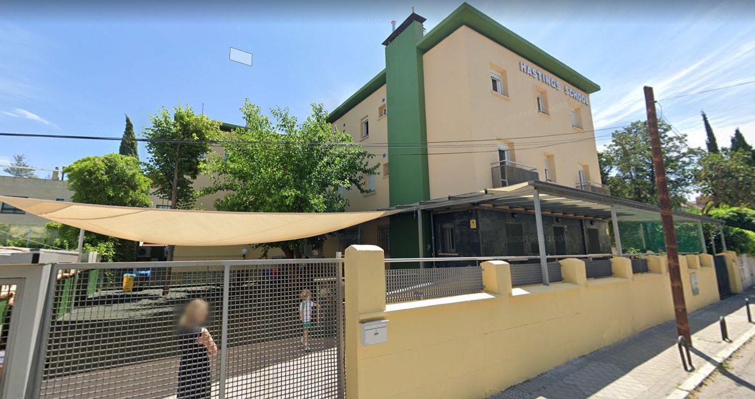La policía persigue al atacante después de que un alumno de una escuela británica fuera apuñalado ⋆ Metropolitano de Madrid
