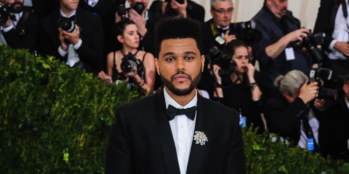 The Weeknd promete 2 millones de dólares para alimentar a las familias hambrientas en Gaza y más noticias – Socialite Life