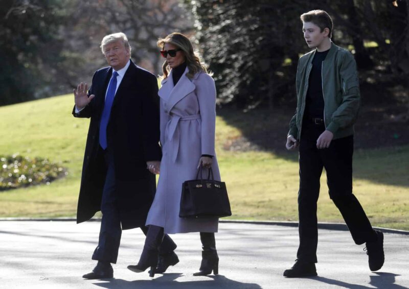 Barron Trump abandona a su padre al negarse a ser delegado del Comité Nacional Republicano