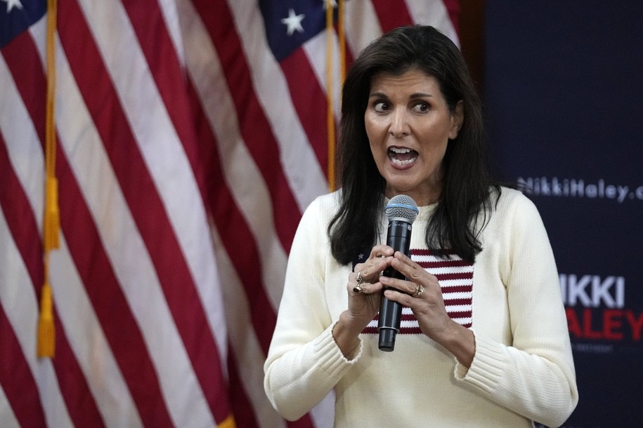 Nikki Haley cede, Alito ondea otra bandera y la Corte Suprema protege la manipulación