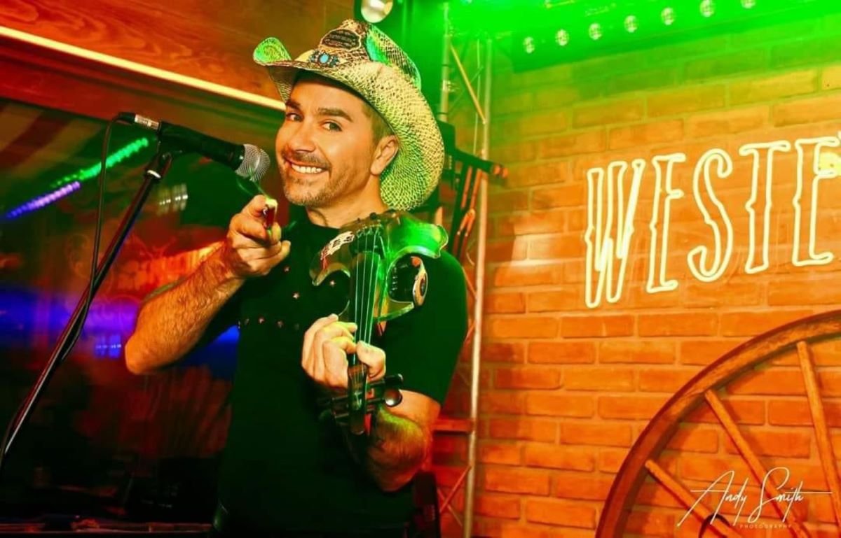 Rock-n-roll y música celta en Benidorm « Euro Weekly News