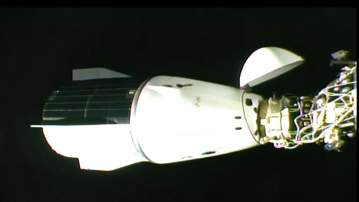 Mire a los astronautas de SpaceX Crew-8 mover su Dragón en la ISS el 2 de mayo