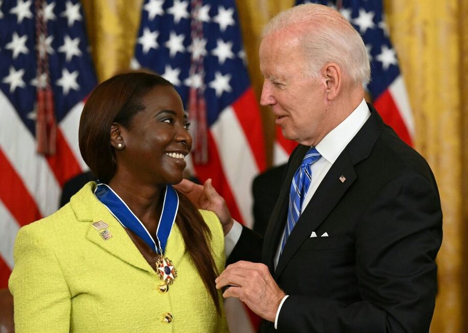 Biden otorgará 19 Medallas Presidenciales de la Libertad