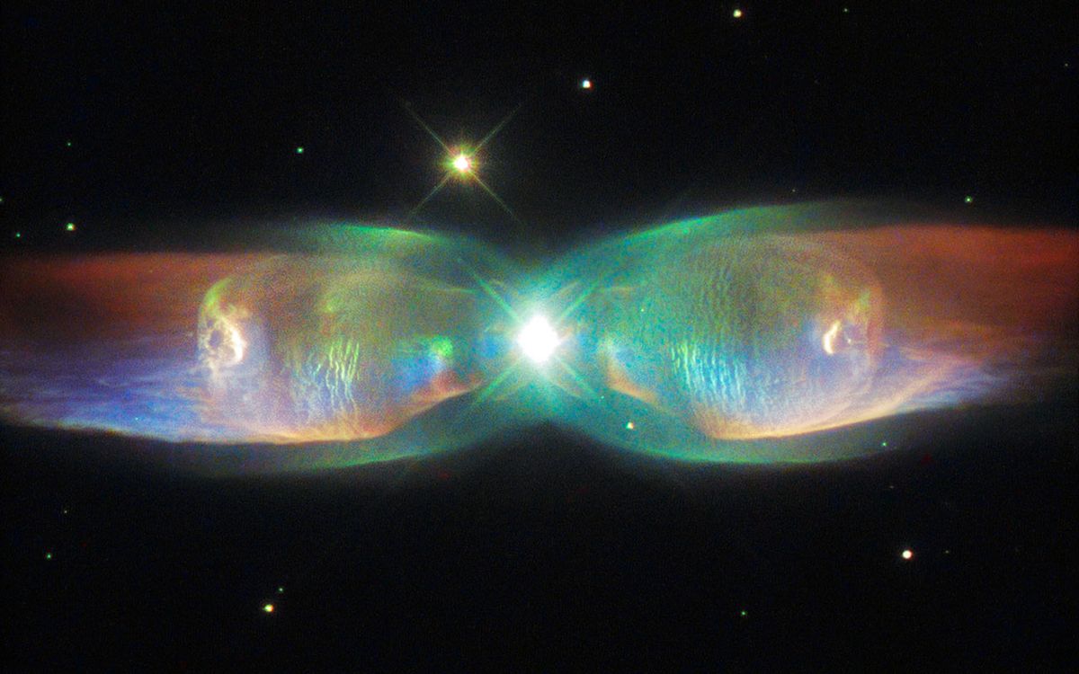Las ‘ondas rebeldes’ gigantes de materia invisible podrían estar alterando las órbitas de las estrellas, sugiere un nuevo estudio