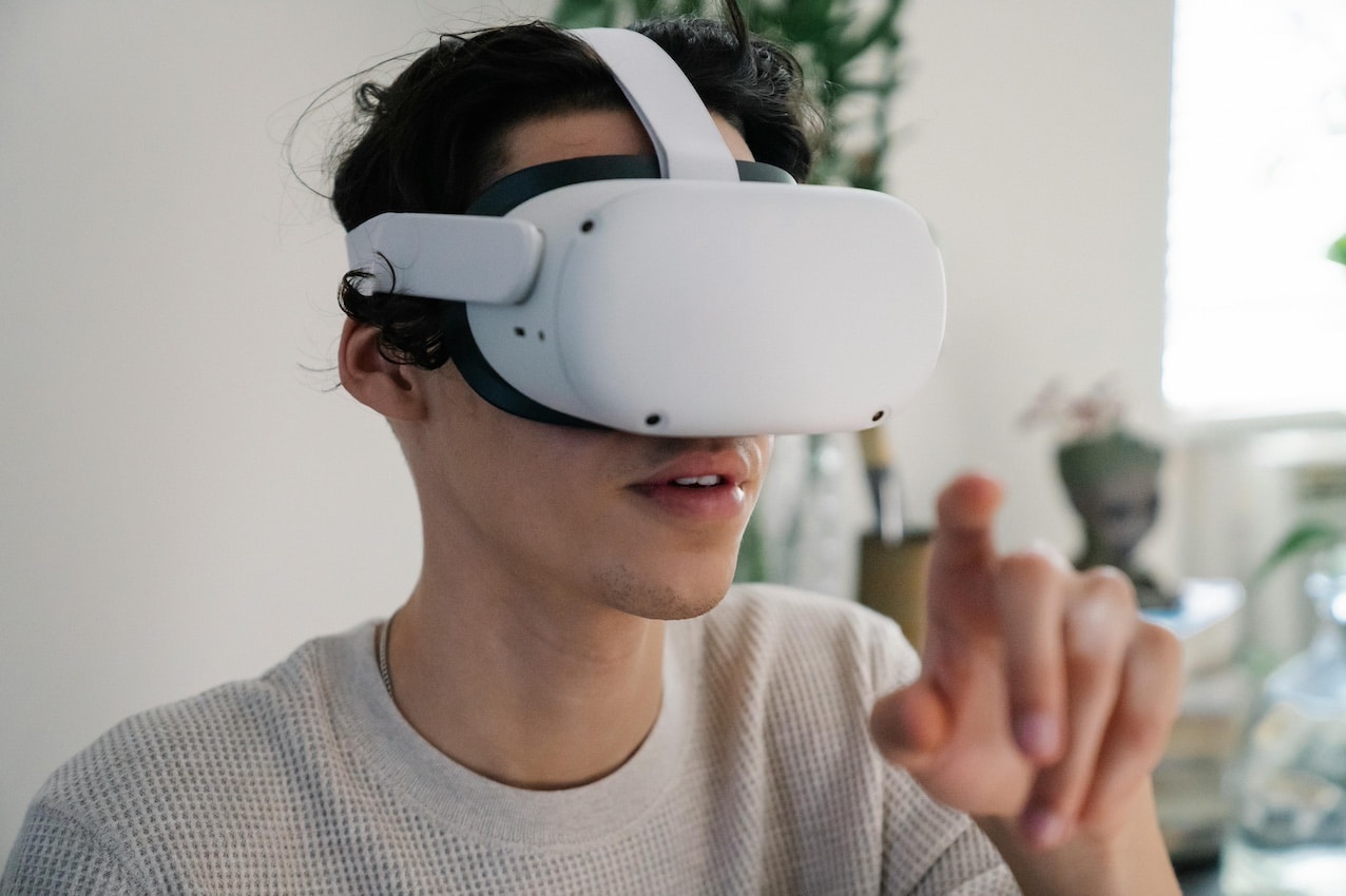 Muchos Usuarios de Gafas de Realidad Virtual sienten fatiga ocular, vértigo, náuseas o mareos.