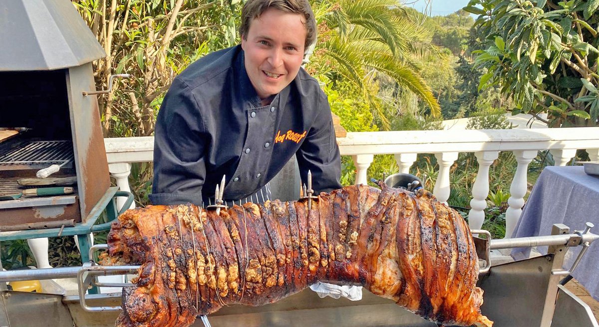 Asado de cerdo benéfico « Euro Weekly News