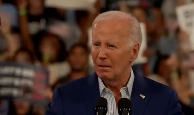 Un Joe Biden en llamas aborda directamente su actuación en el debate