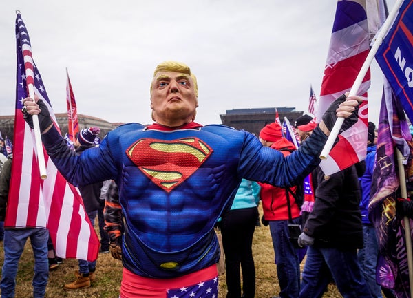El culto a la personalidad de Trump influye en su atractivo político