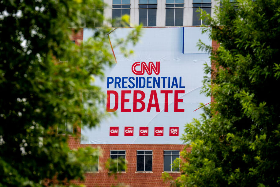 Prepárate para los errores, sobrevive a las vibraciones.  Es noche de debate