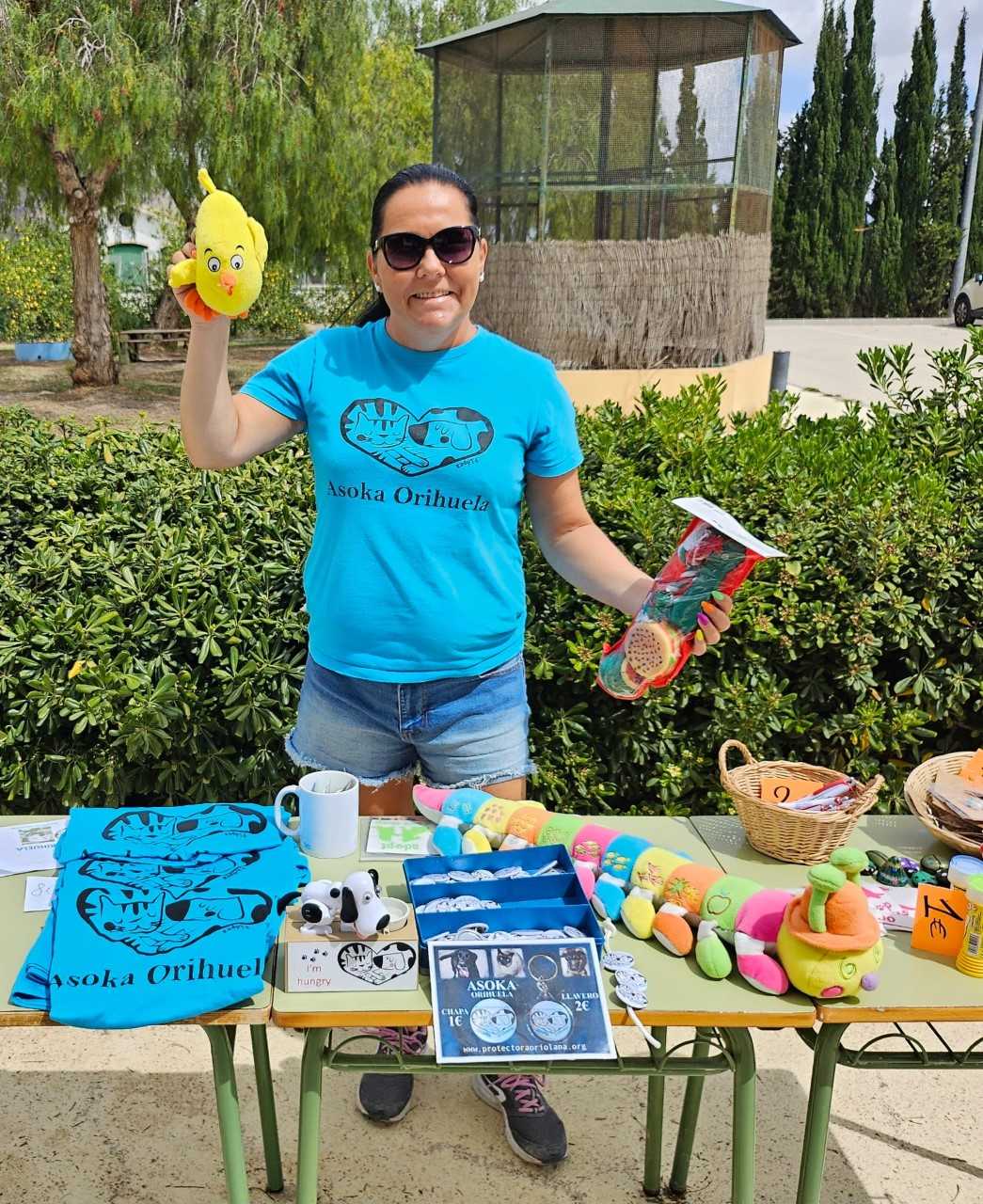 PASEAR A LOS PERROS EN ASOKA