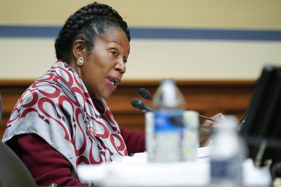 Muere a los 74 años la veterana congresista de Texas Sheila Jackson Lee