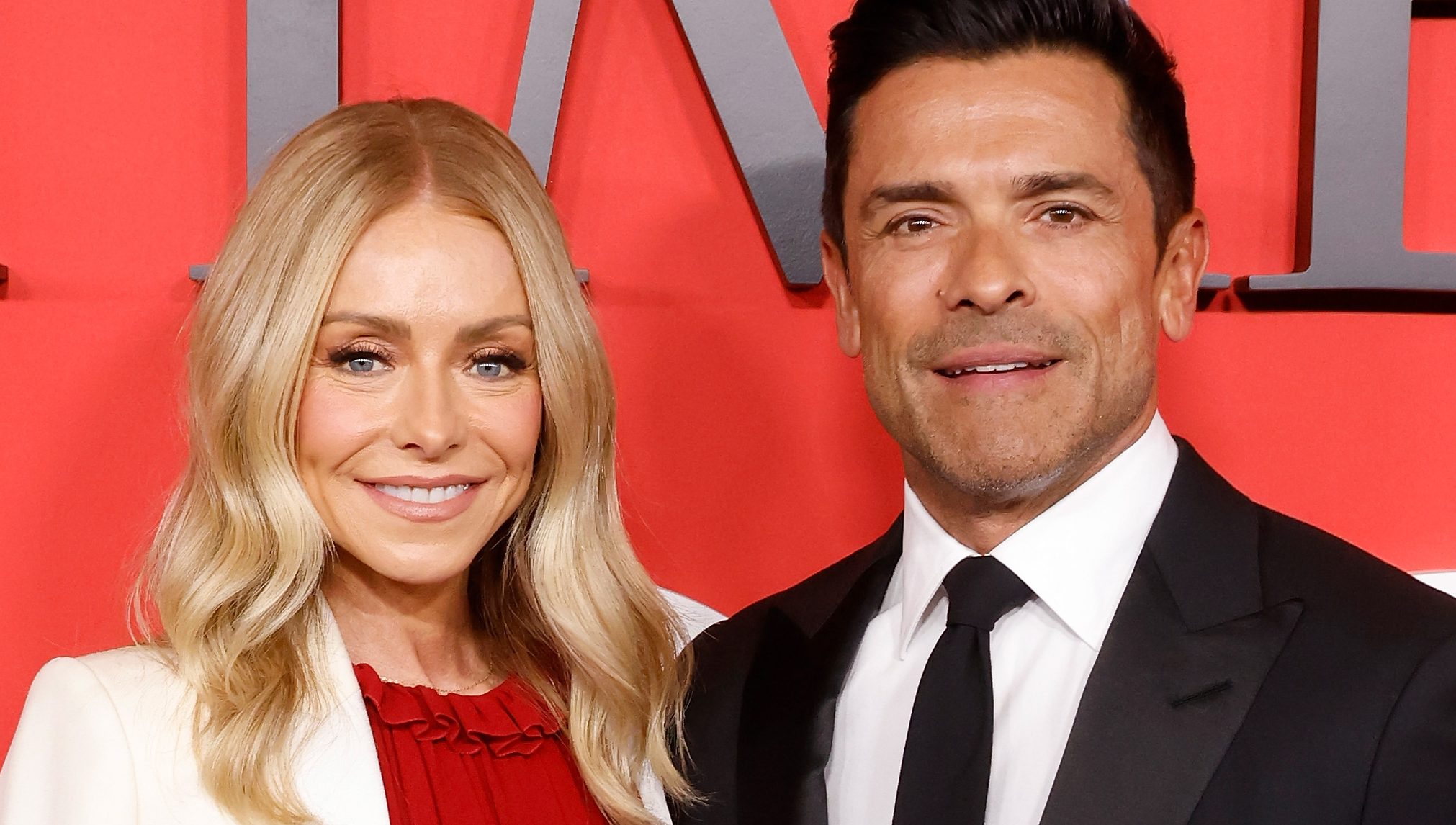 Kelly Ripa se siente avergonzada por Jenn Tran, de ‘The Bachelorette’ – Hollywood Life