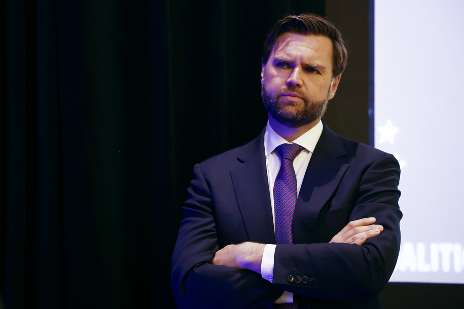 Cómo JD Vance pasó de ser un inversor en tecnología verde a un escéptico del cambio climático