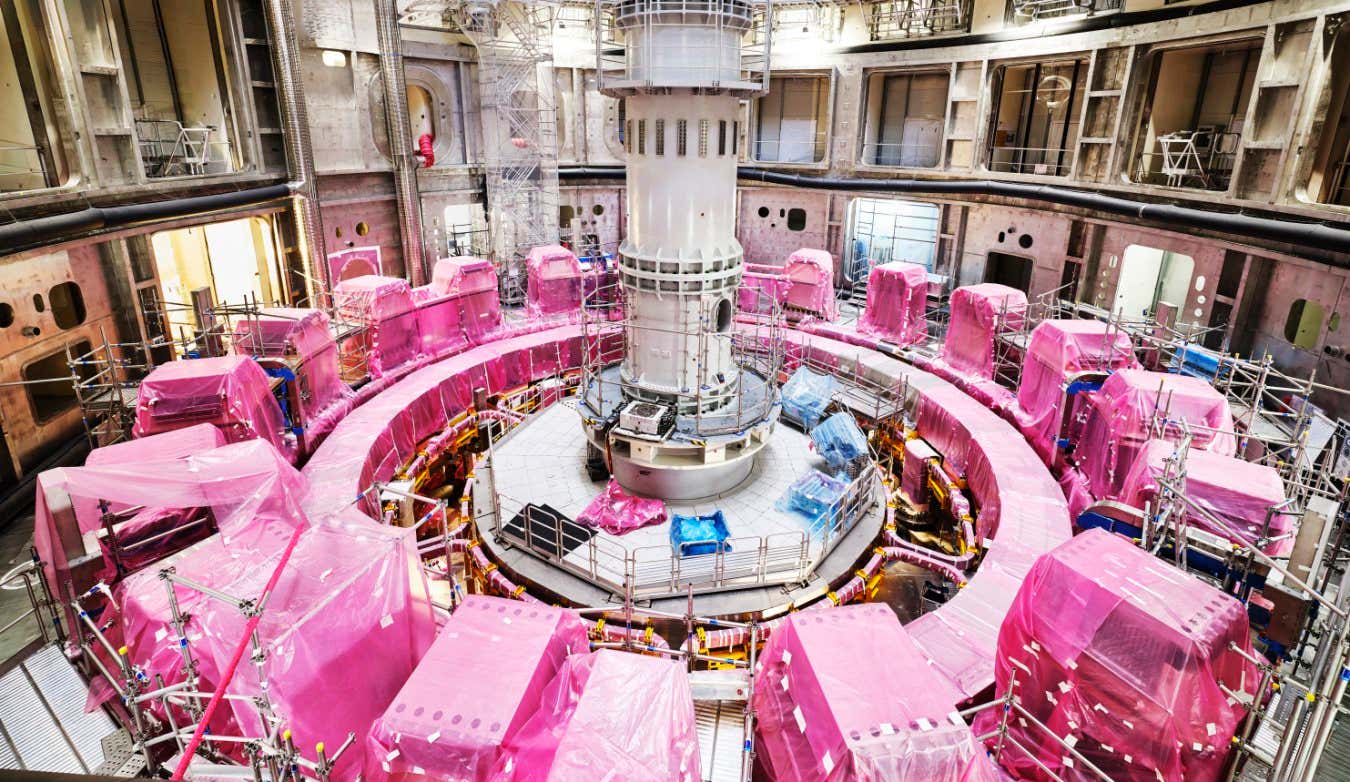 Eche un vistazo detrás de escena al experimento de fusión más grande del mundo