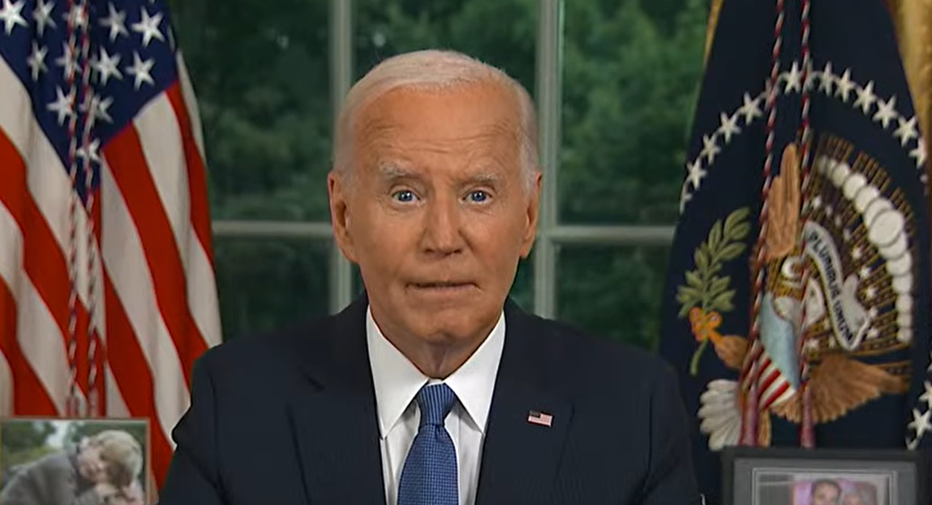 Trump se burla del discurso de despedida de campaña de Biden: “apenas comprensible”