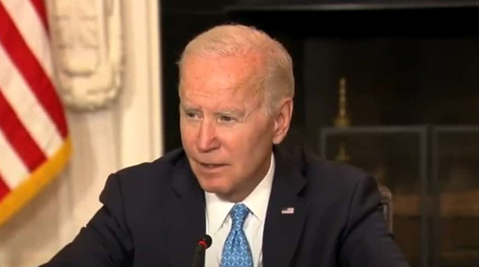 Biden toma medidas para reducir los precios de la gasolina para el 4 de julio