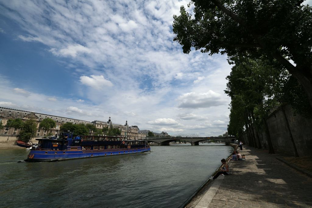 El sueño olímpico de París: transformar el Sena en un espacio apto para el baño