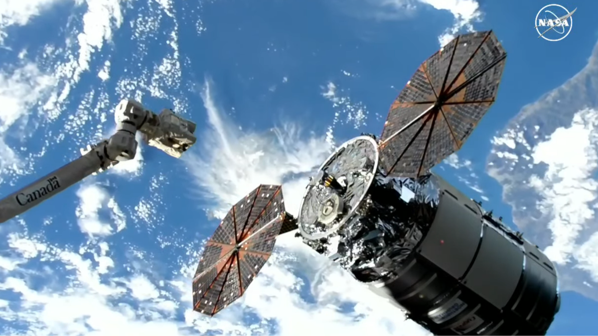 Vea cómo la nave espacial de carga privada Cygnus abandona la Estación Espacial Internacional el 12 de julio