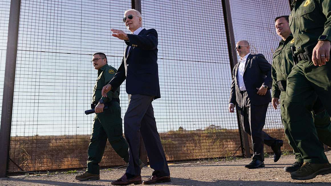 Las restricciones de asilo de Biden reciben desaprobación bipartidista