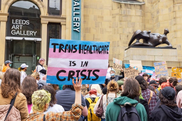 La revisión Cass del Reino Unido critica gravemente a los niños trans