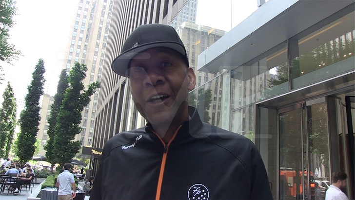Mark Curry avala la comedia de Tyler Perry y su cuenta bancaria multimillonaria