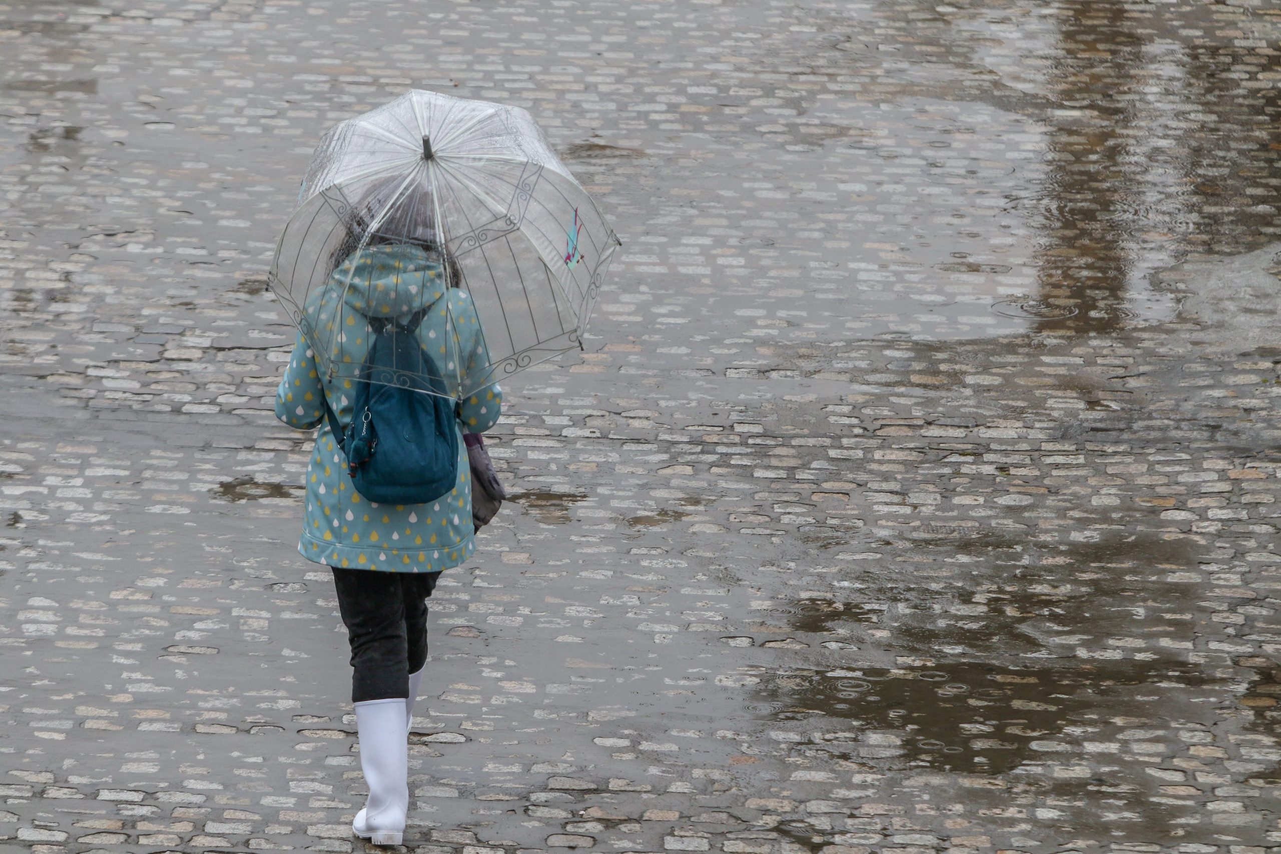 Alertas de tormenta y granizo en la región de Valencia en España mientras se aproxima la llamada ‘DANA’