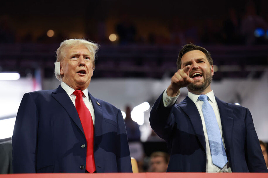 Obamacare es más fuerte que nunca. Trump y Vance prometen acabar con él