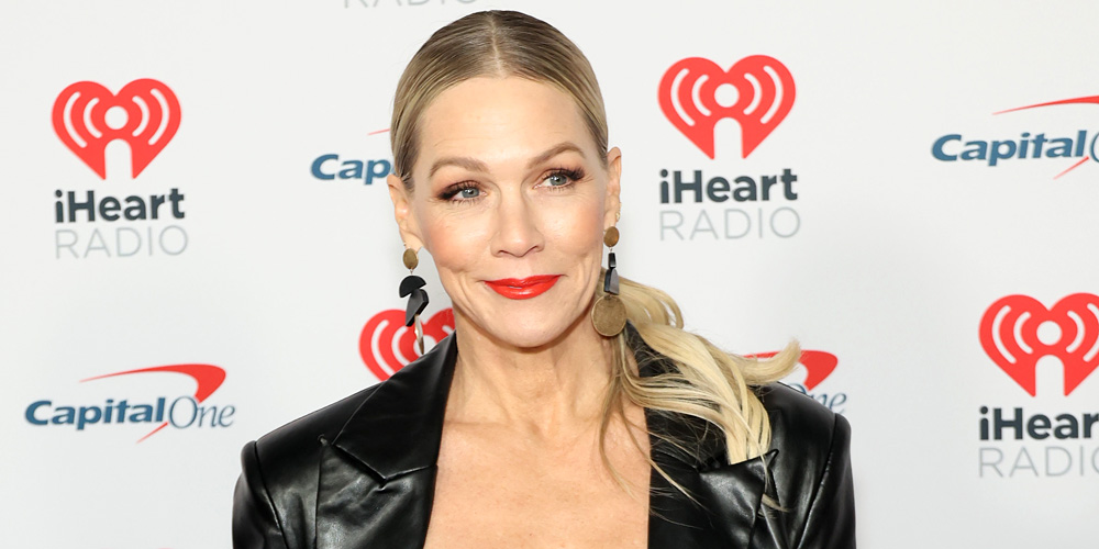 Jennie Garth habla sobre la menopausia y dice que es “un campo minado diario”