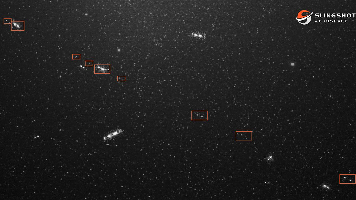 Un cohete chino se desintegra tras el lanzamiento de una megaconstelación y crea una nube de basura espacial