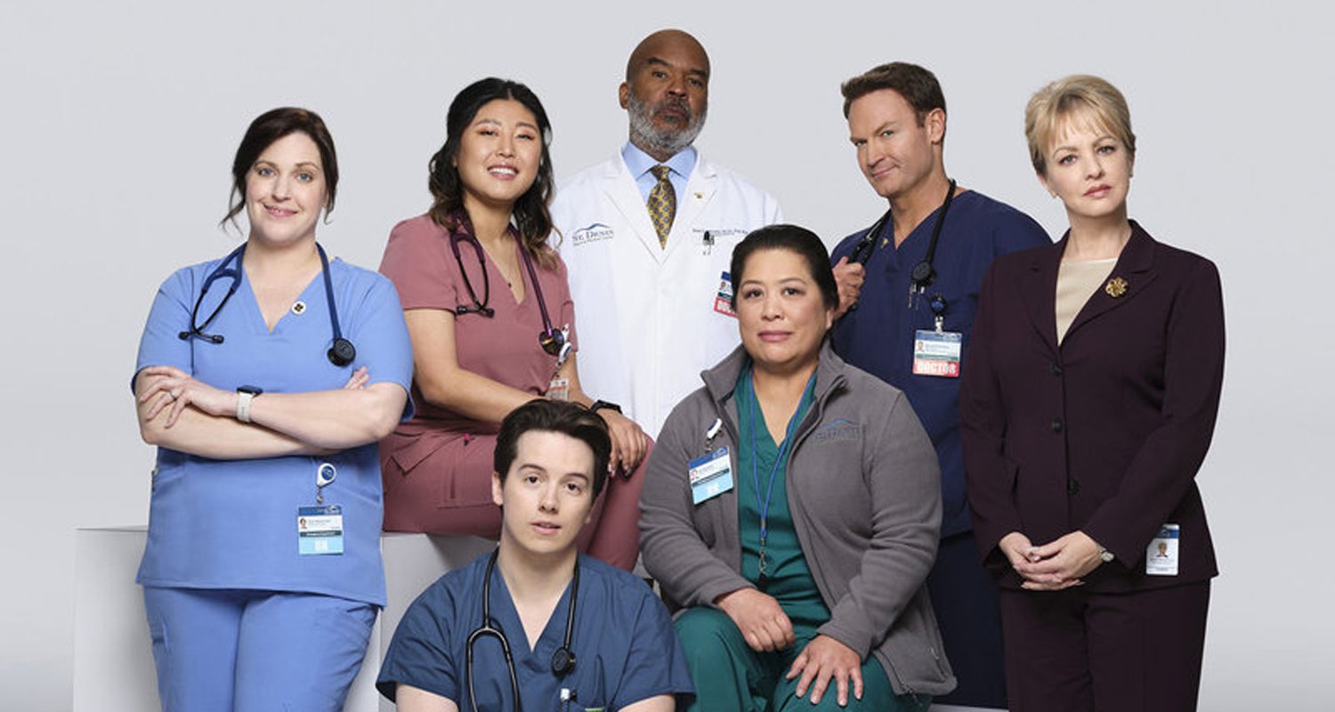 Se estrena el tráiler de ‘St Denis Medical’: mira a Allison Tolman, Wendi McLendon-Covey y más en el primer vistazo a la nueva comedia sobre el lugar de trabajo de NBC