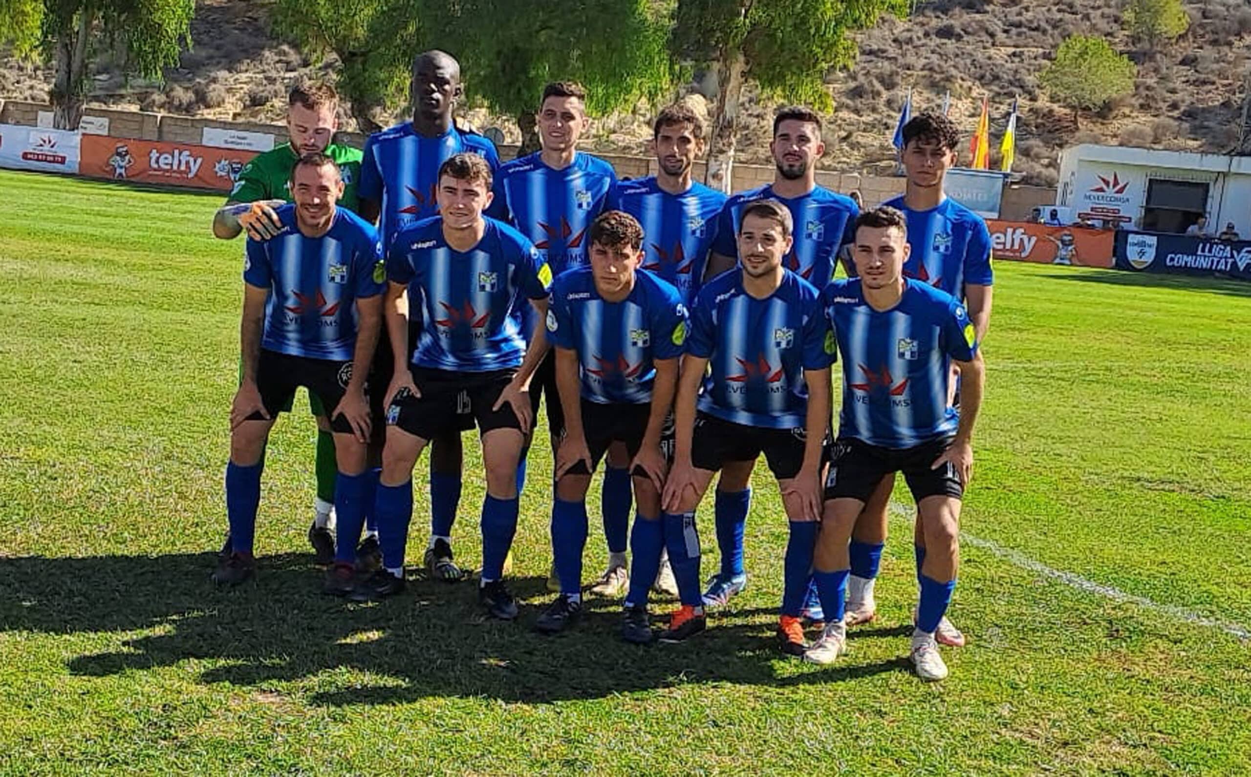 EL NERVIOSO THADER CASI DESPIERTA UNA VICTORIA MERECIDA