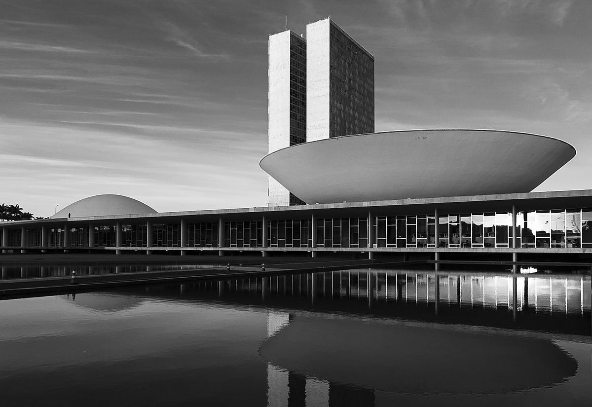 La ciencia de datos se encuentra con la política. Desentrañando la dinámica del Congreso con… | de Luiz Venosa | septiembre de 2024