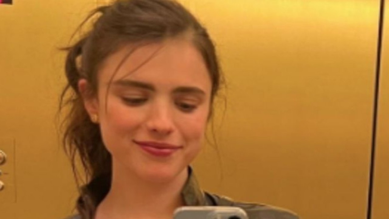 Margaret Qualley revela cómo asumió “nuevos riesgos” para su papel en la película de ciencia ficción y terror The Substance