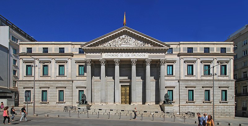 España alcanza un hito sombrío: ahora el gobierno paga a más personas que el sector privado