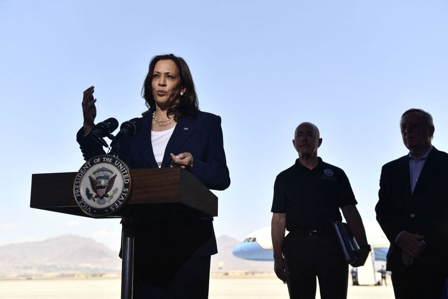 Para el Partido Republicano, las visitas a la frontera son sólo un “truco político” cuando Harris se va