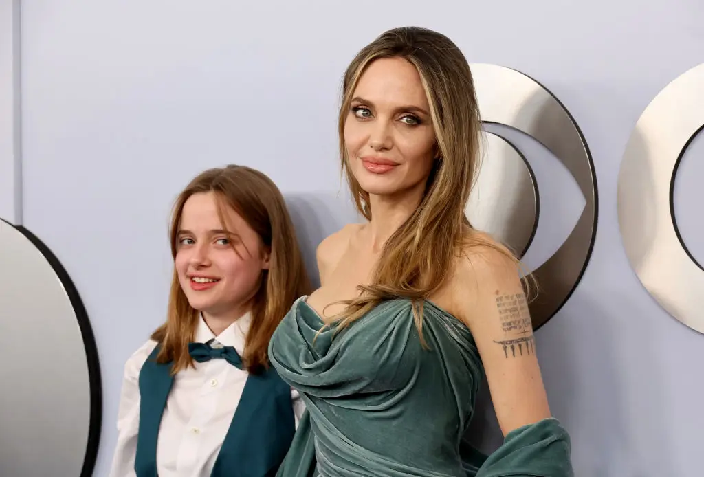 “Le está enseñando a su hija sus locuras”: el impactante método de Angelina Jolie para conectar con su hija de 16 años genera indignación