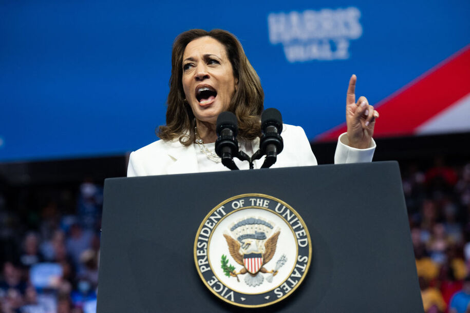 Nuevo anuncio de Harris critica la especulación de precios corporativa y su principal facilitador: Trump